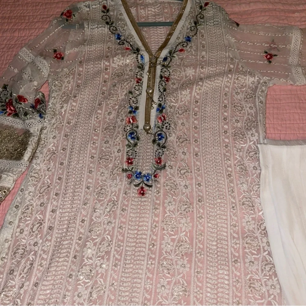 Pakistani Ruzal white/multicolor Slip Dress Fancy Formal party / Wedding Suit - Picture 11 of 17